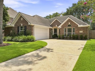 4034 Ridgepoint Dr