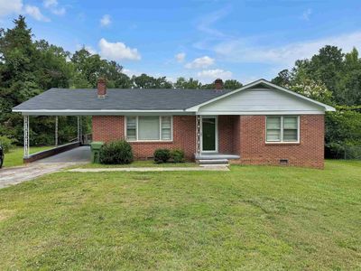 Property at 113 Pinewood Ave, Clinton, SC