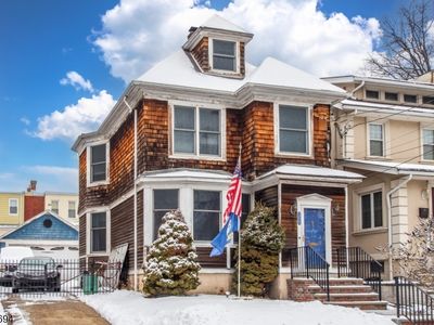 Property at 423 Devon St, Kearny, NJ