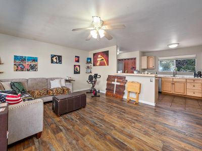 92-1936 Sea Breeze Pkwy