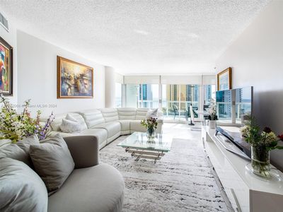 16400 Collins Ave APT 1242