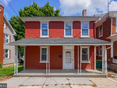 121 W Penn Ave
