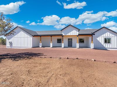 6710 N Isabella St