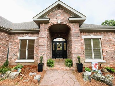 200 Gardens Gate Cir