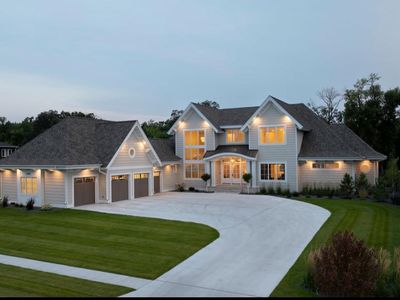 2626 Rivers Bend Dr E