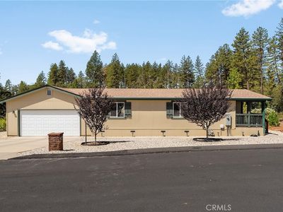 6633 Dolores Dr