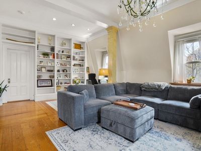 52 Sullivan St #3