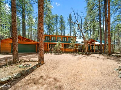 2539 Butterfly Ln