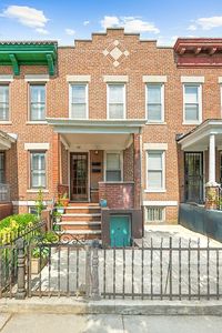69 Chester Ave