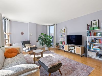 77 Pond Ave APT 412