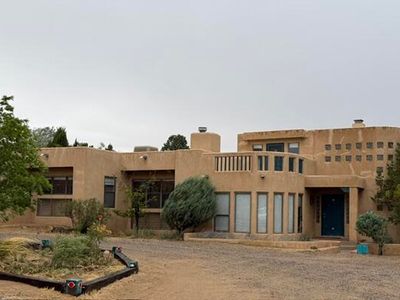 3 Chamisa Pl