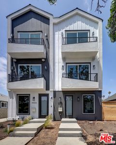 1445 S Redondo Blvd