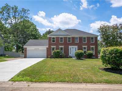 2888 Saint Albans Cir NW