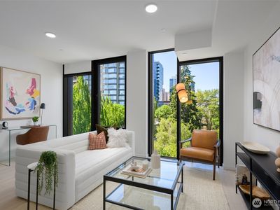 999 110th Avenue NE #401