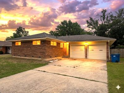 802 McArthur Ln