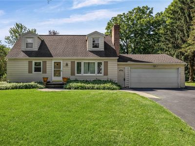 332 Galahad Dr