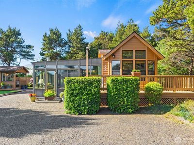 726 Marine Drive