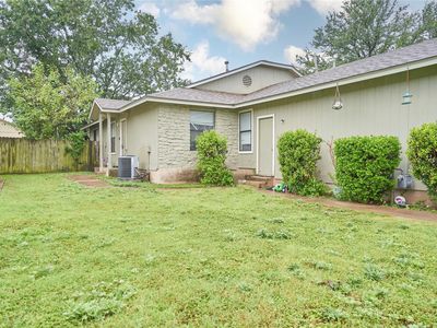 16003 Stoneham Cir