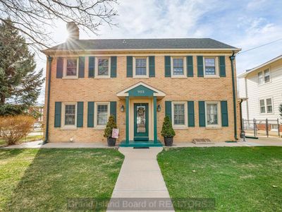 903 N Saint Joseph Ave