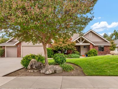 2923 S Johnson Street