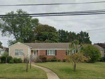 426 Monmouth Road