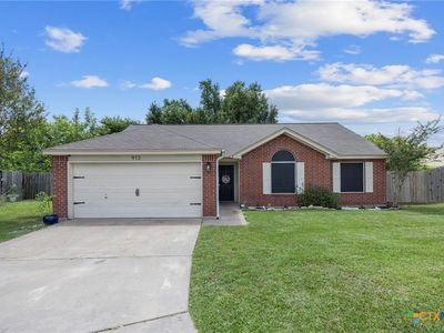 913 Silver Stone Dr