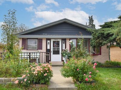 2325 West Layton AVENUE