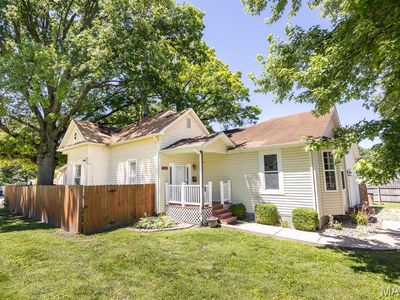Property at 102 W High St, Troy, IL