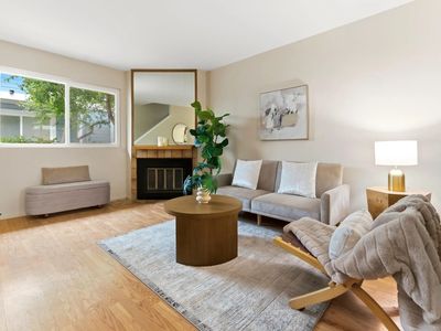 1442 Essex St Unit 4