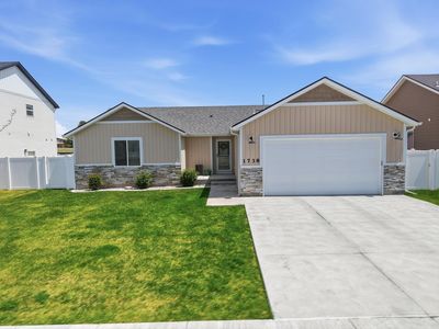 1738 Brock Dr