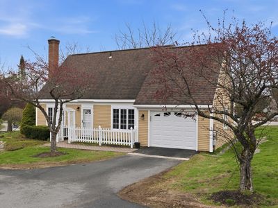 55 Garden Circle