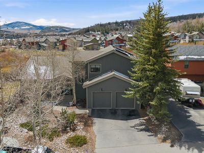 245 E Coyote Court