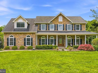 7203 Leeton Ct