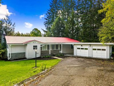207 Randall Ave