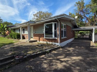 521 Barcia Dr