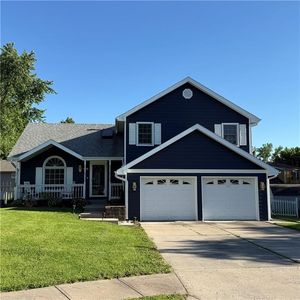7305 Erika Ct