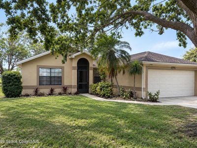 6946 Hammock Lakes Dr