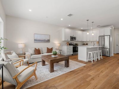 11 Suffolk Drive #3