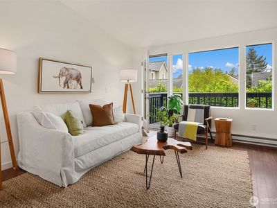 1519 5th Ave W #5