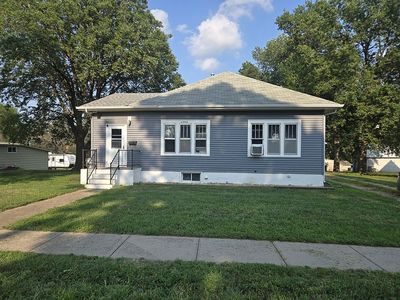1205 W 4th St