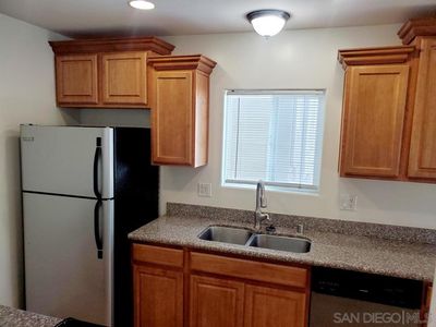 4111 Illinois St UNIT 104