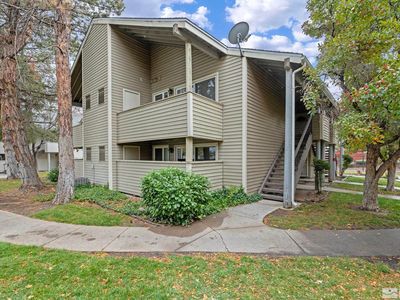 2145 Roundhouse Rd #2145