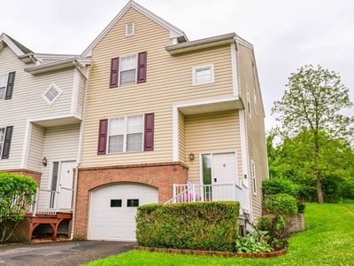 Property at 18 Westfield Pl, Athens, OH