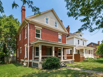 396 E 12th Ave
