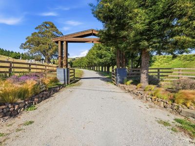 560 Stage Rd