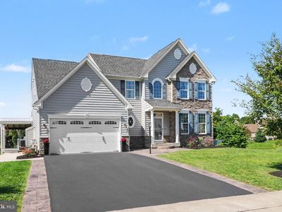 206 Tavern Blvd