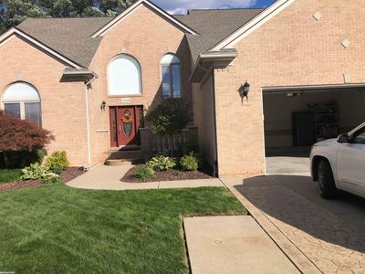 Property at 50068 Basil Dr, Macomb, MI