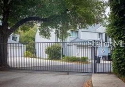 9726 Tiffany Oaks Ln #9726