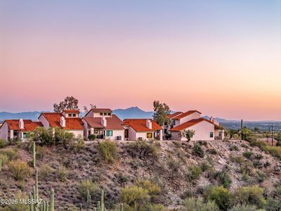 3240 E Calle De La Punta