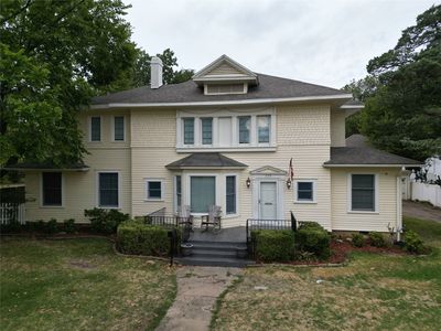 Property at 219 F St SW, Ardmore, OK